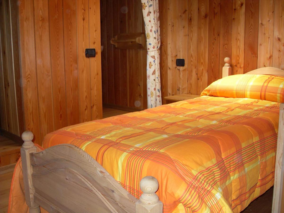 Residence Les Myosotis Чамполук Екстериор снимка